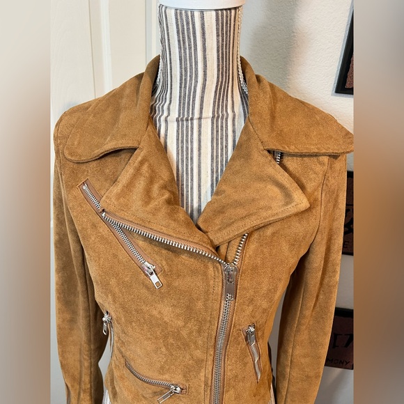 Lulu's NWOT Suede With Love Tan 4 Pockets Moto Jacket size Small - Picture 4 of 11